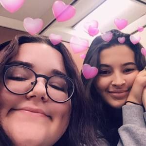 Meet your Posher, Chiara